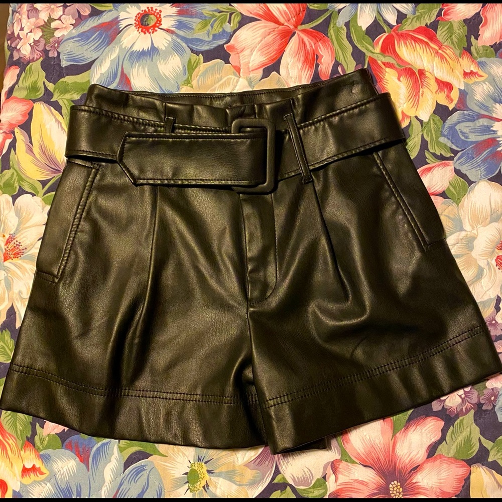 Zara trf shorts